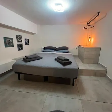 Appartamento Iris Center By Thesbnb